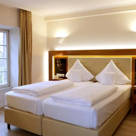 Schloss Hotell 4*