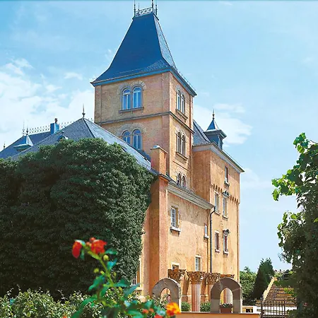 Отель Schloss Эдесхайм