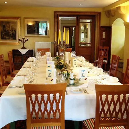 Schloss Hotell 4*