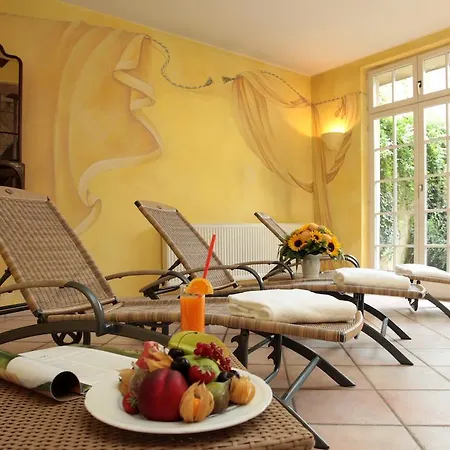 Schloss Hotell Edesheim