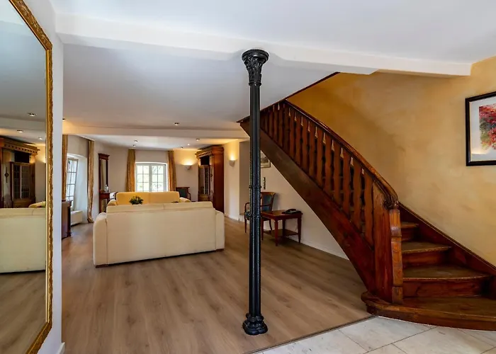 Schloss 에데스하임