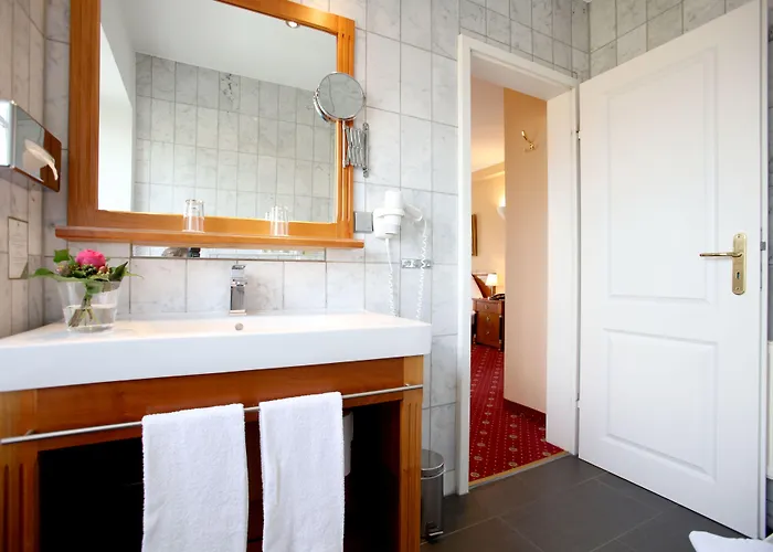 Schloss 4* 에데스하임